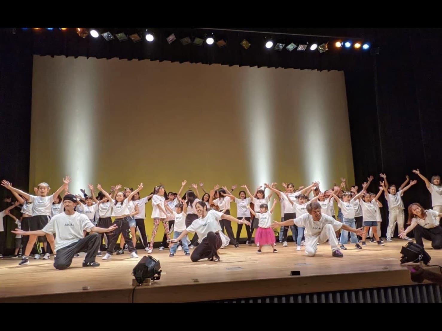 ダンススタジオAQUA